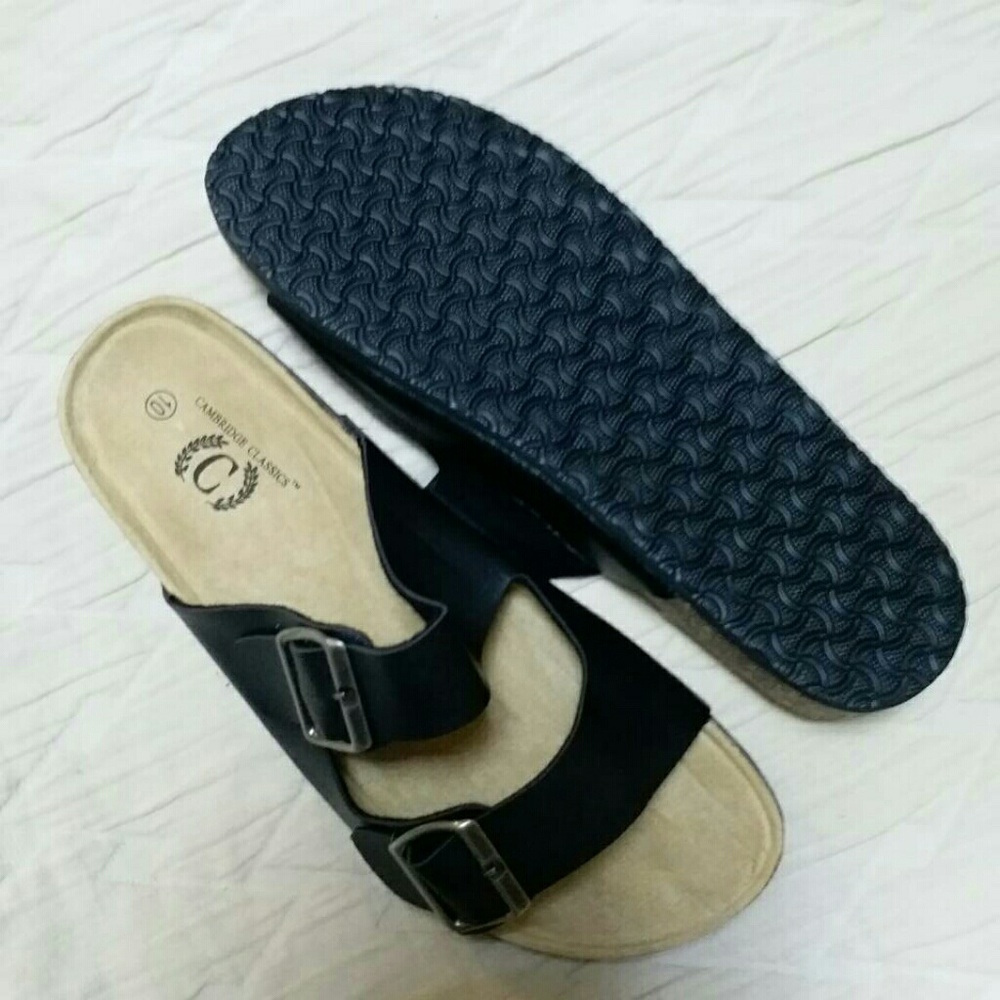 Sandals - Picture 2 of 4